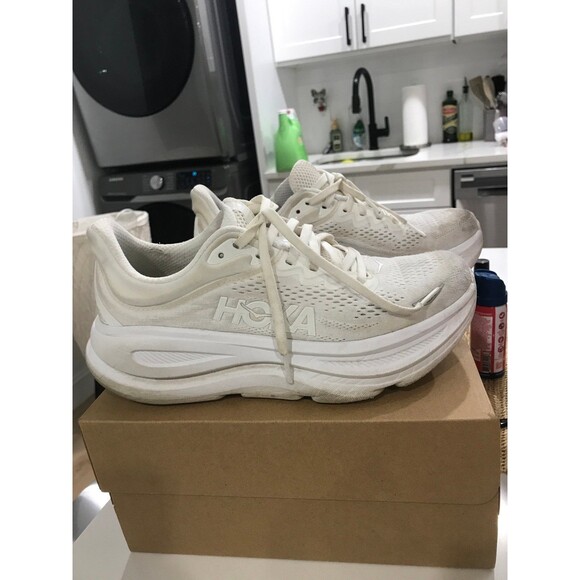 Hoka white bondi 9 sneakers *read description * - Picture 6 of 10